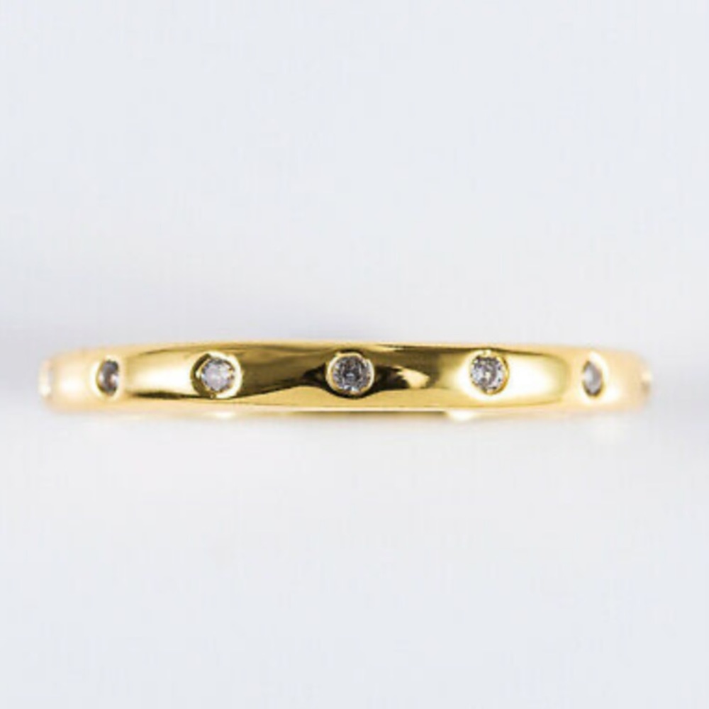 New 18k gold plated band Ring - Picture 4 of 6